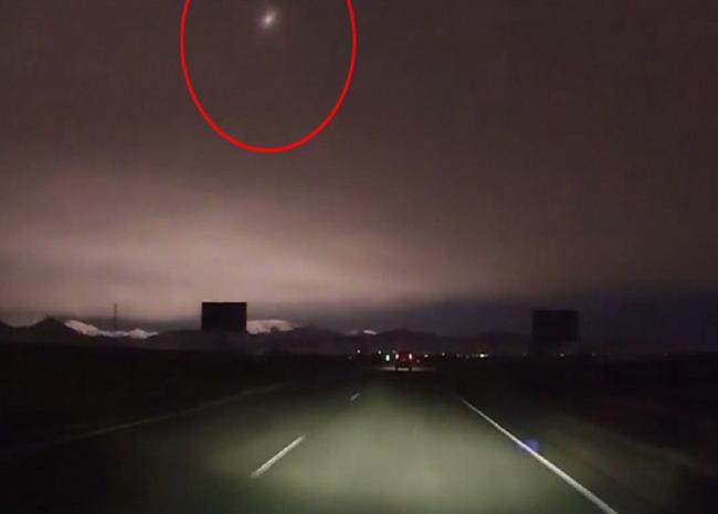 Un meteorito ilumina el cielo de Detroit y provoca un temblor de intensidad 2