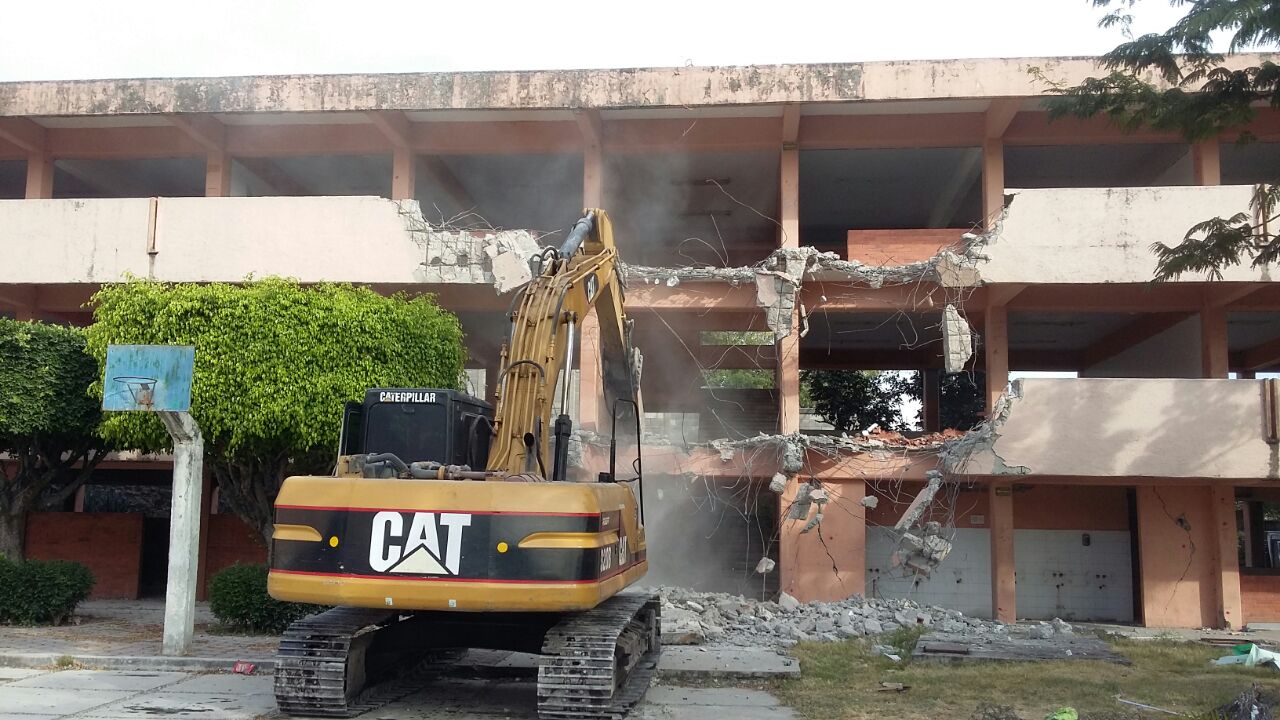 Preparatoria 6 de Tlaltizapán cumple 48 años