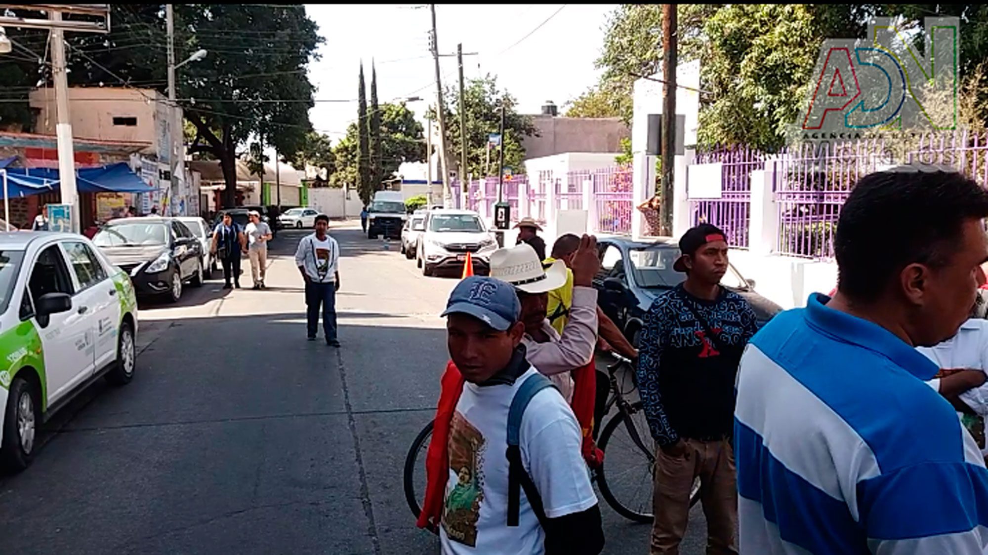 Se manifiestan en la Fiscalia de la región oriente integrantes del FPR
