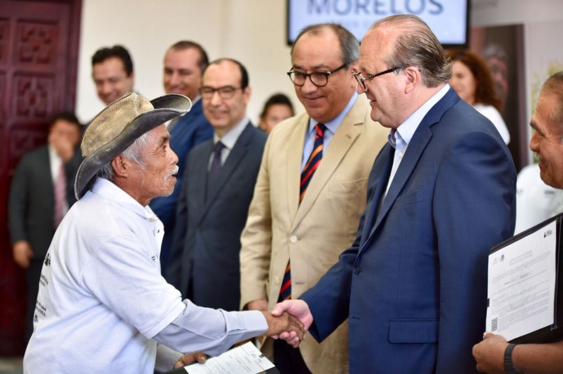 Morelos abate el analfabetismo, es ejemplo para el país: Otto Granados