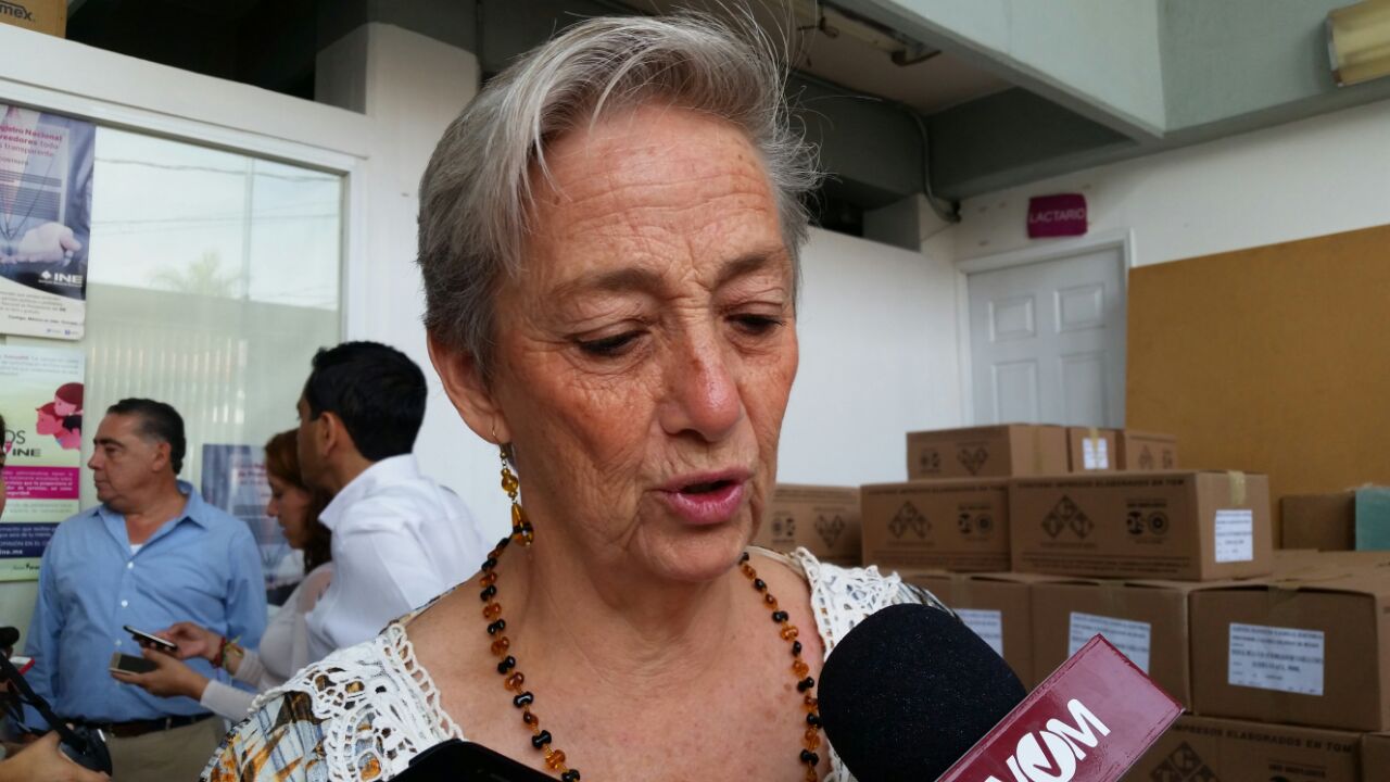 Entrega el INE material didáctico para capacitar a funcionarios de casilla
