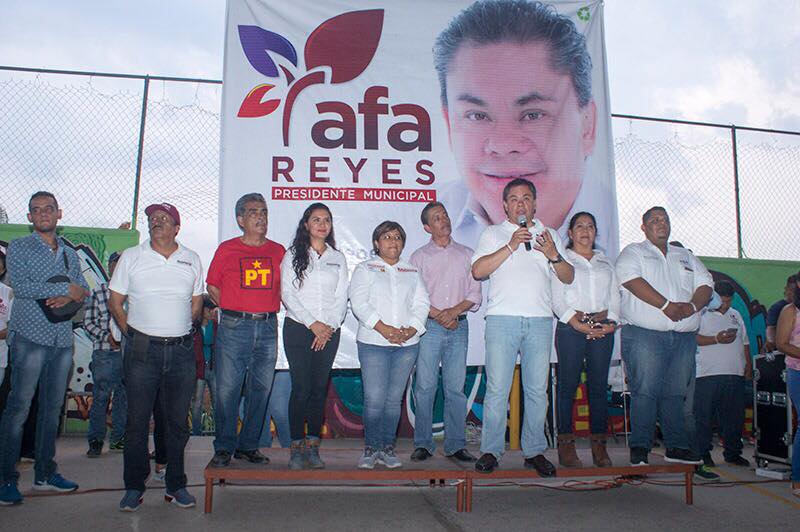 Convoca Rafa Reyes a mitin de AMLO en Jiutepec