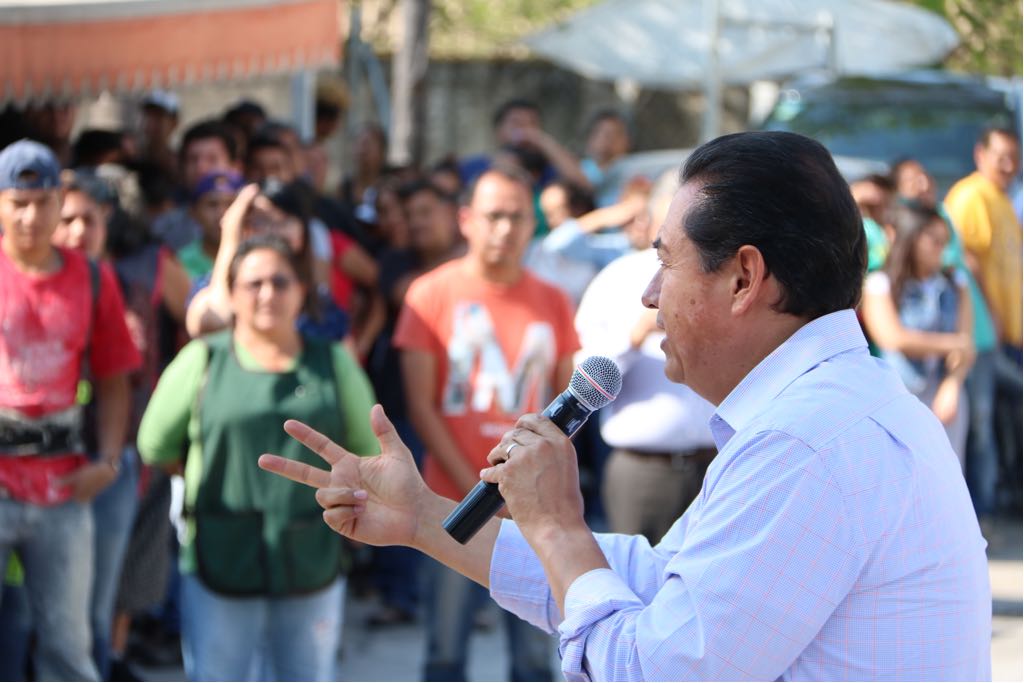 Conmemora Víctor Caballero Solano el 1 de Mayo con trabajadores t