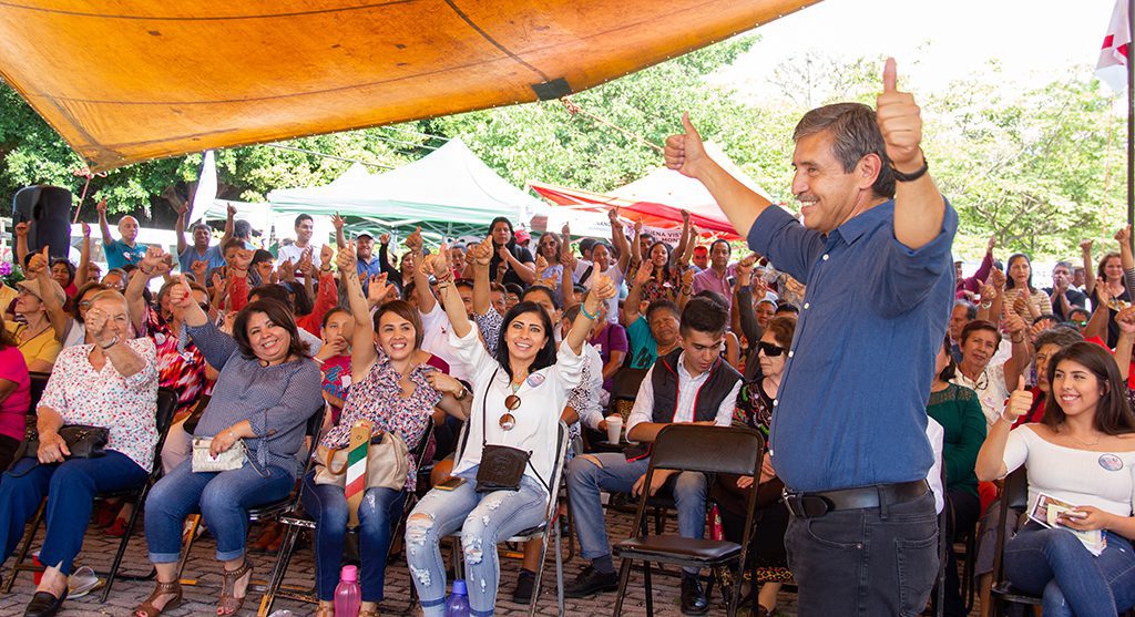 Cierra campaña José Luis Urióstegui ante cientos de cuernavaquenses en Parque Siqueiros