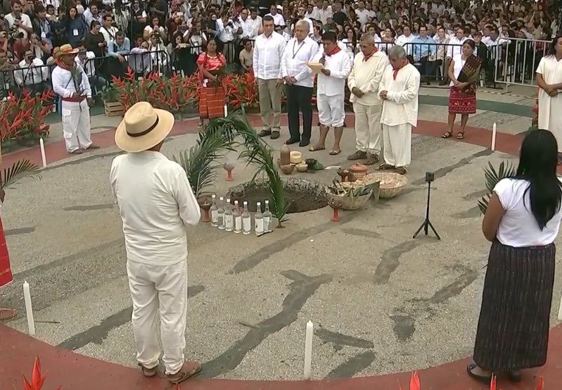 Pide AMLO permiso a la Madre Tierra para construir el Tren Maya