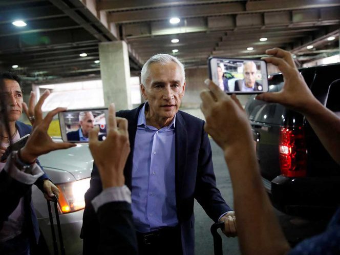 Maduro retiene y deportará a periodista mexicano Jorge Ramos