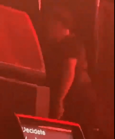 Captan a Luis Miguel golpeando al sus empleados