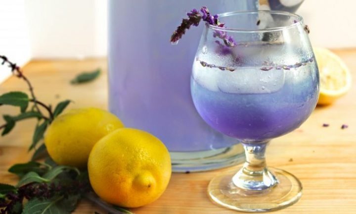 Limonada de lavanda para calmar el dolor de cabeza y la ansiedad