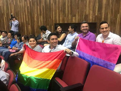 Congreso rechaza matrimonio gay