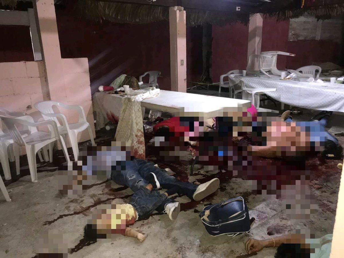 Suman 14 víctimas en ataque a salón de fiestas en Minatitlán, Veracruz