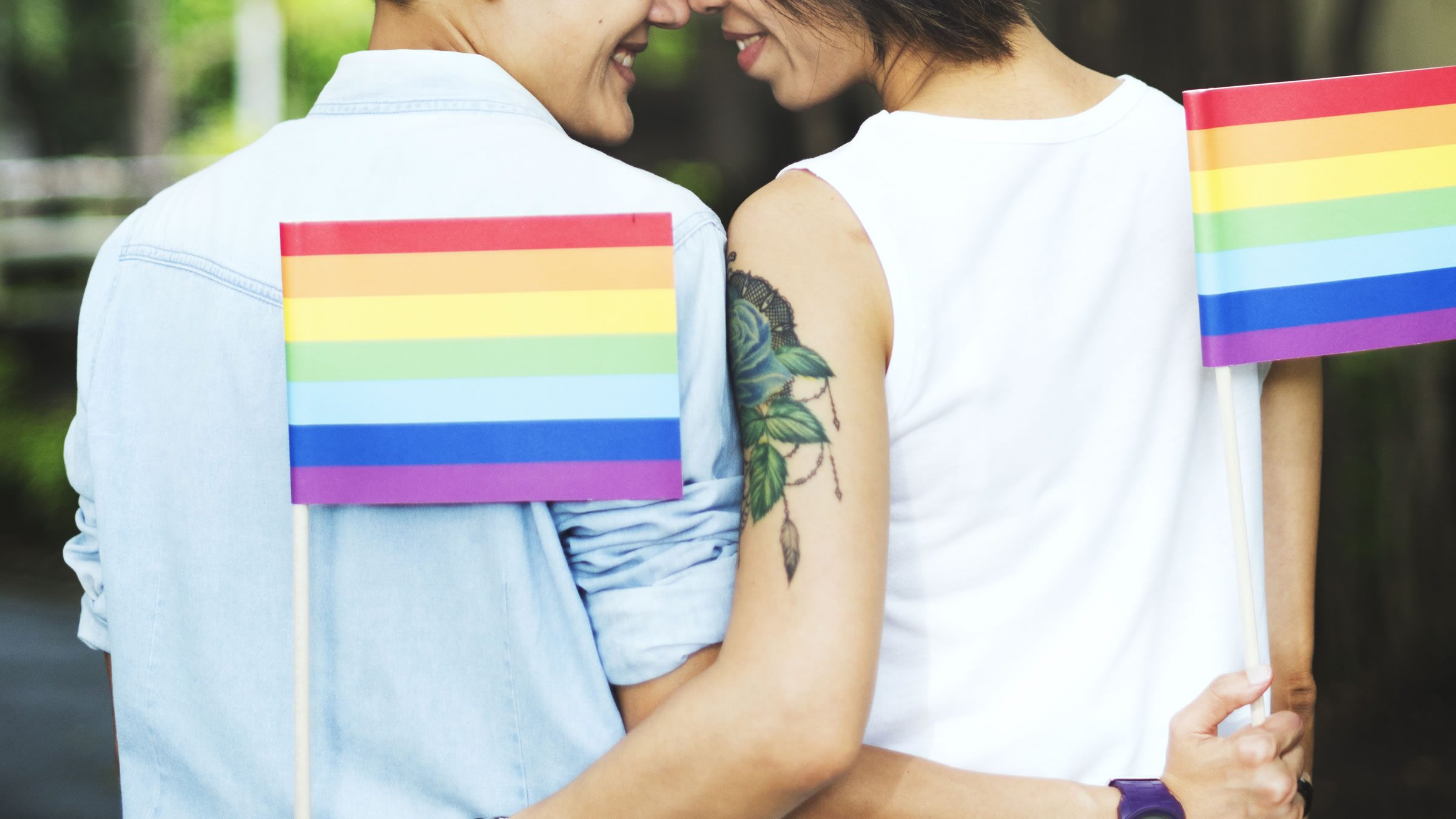 Parejas LGBTTTI podrán casarse en el extranjero