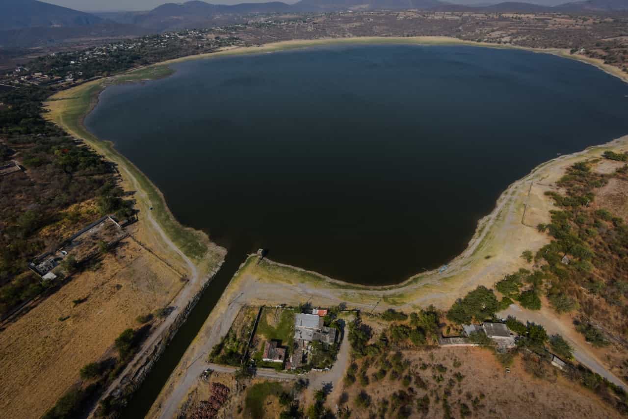 Llegan a 42 grados en Tlaquiltenango, seguirá ola de calor