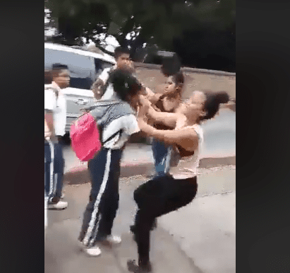 Investigarán pelea en Secundaria 6 de Atlacomulco