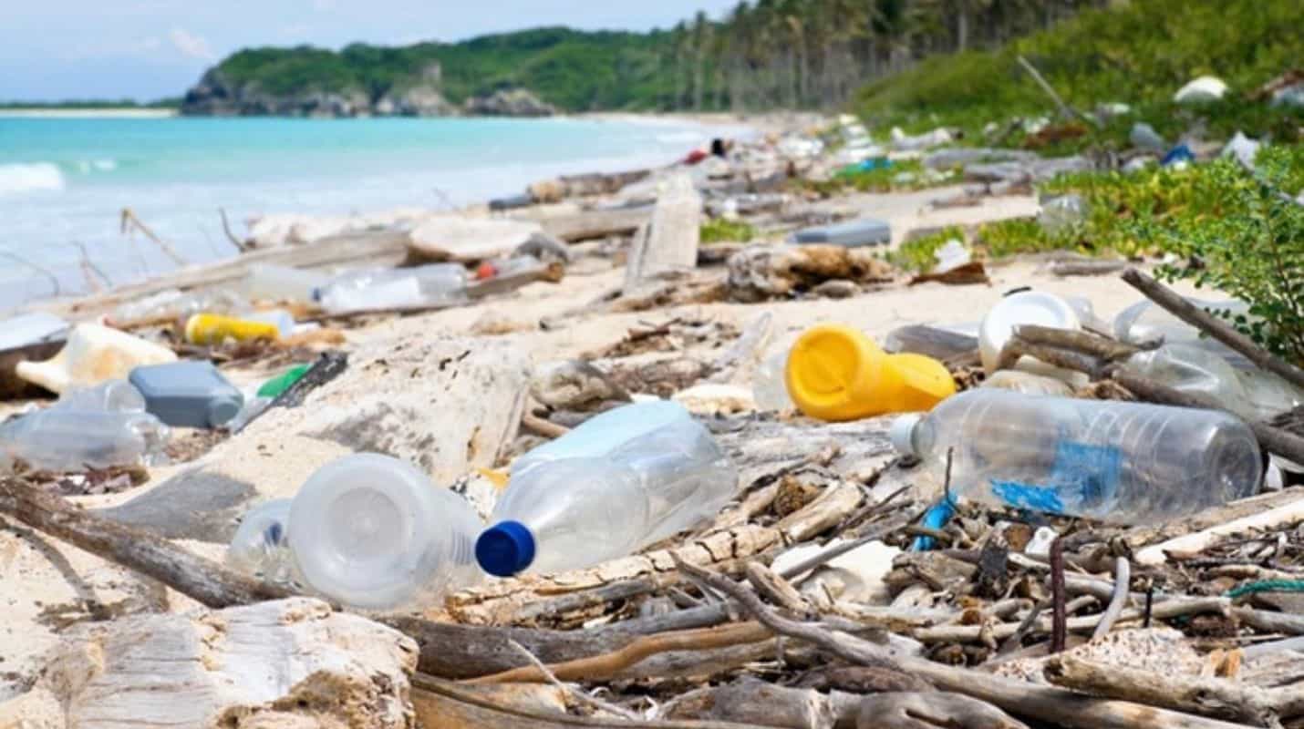 Quintana Roo prohíbe uso de plásticos