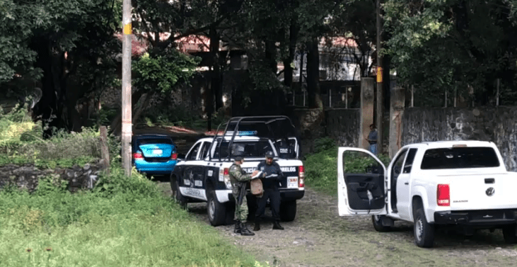 Hallan otro ‘encajuelado’ en la México-Cuernavaca