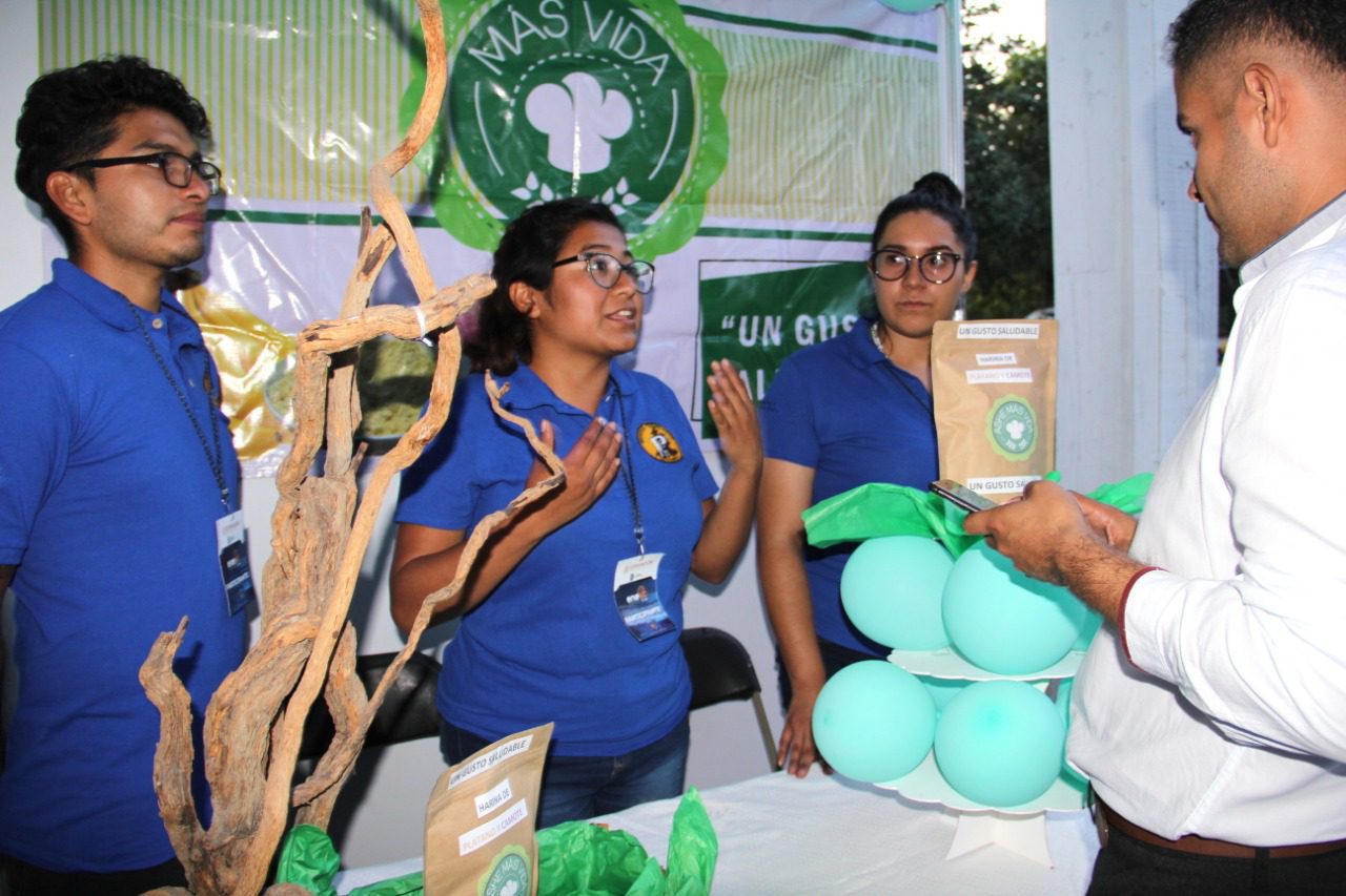 Reciben en Ayala a participantes del Encuentro Nacional Estudiantil de Innovación Tecnológica