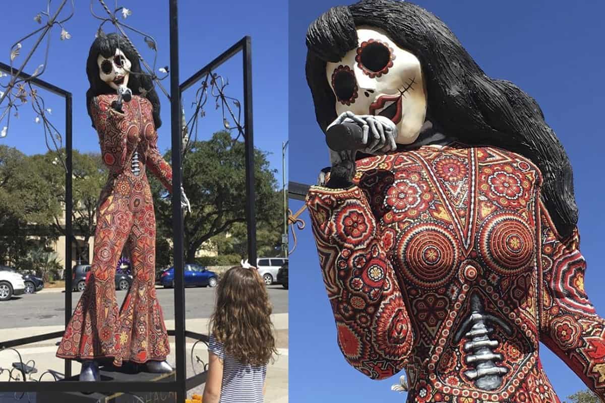 Escultor mexicano expone Catrina de Selena Quintanilla en Texas