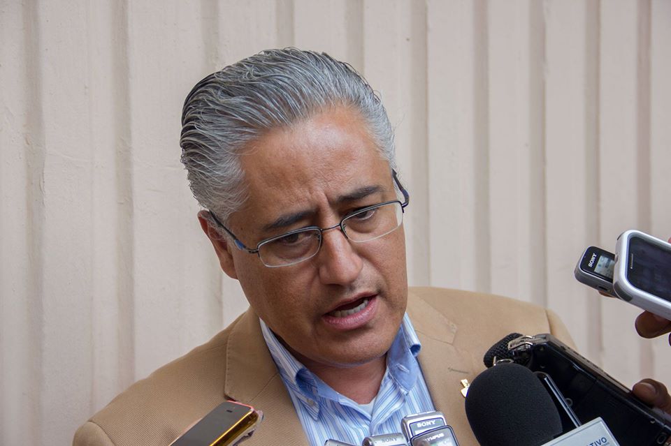 Secuestran a Alejandro Vera ex rector de la UAEM y a su esposa María Elena Ávila Guerrero