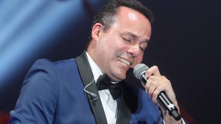 José Joel llena Teatro de Yucatán tras la muerte de su padre