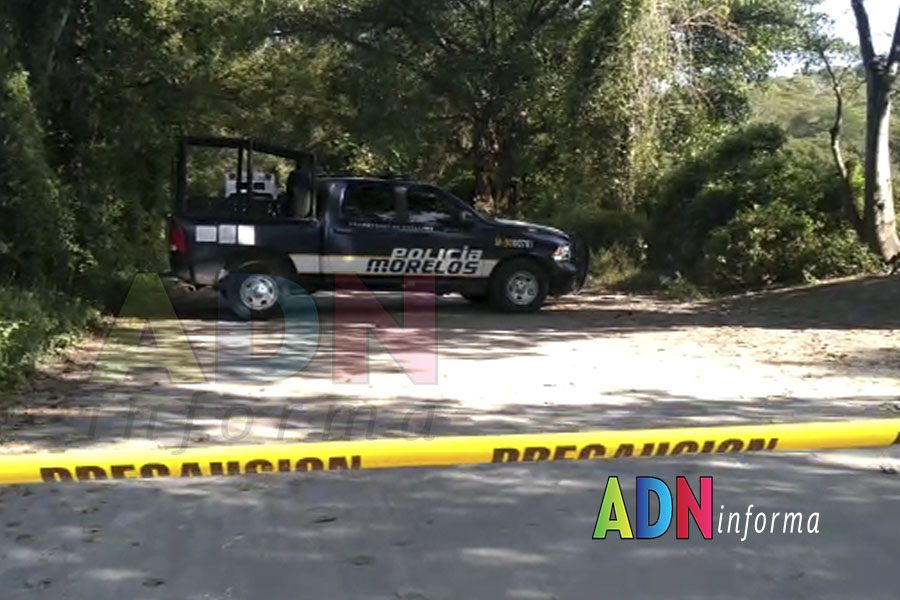 Hallan dos cadáveres con mensajes en Coatetelco