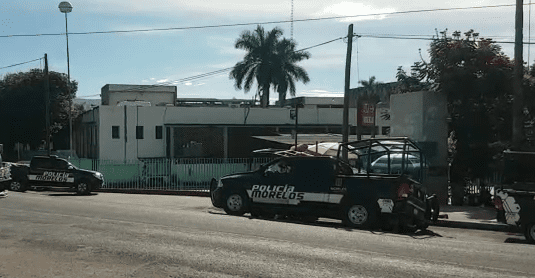 Atacan a balazos a dos policias de Zacatepec