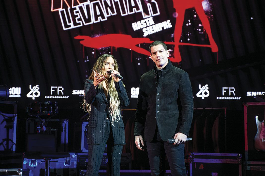 Belinda se besará con una mujer en obra de teatro musical
