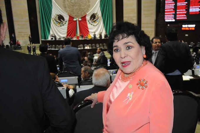 Carmen Salinas dice que ‘gana más’ como actriz que como DIPUTADA