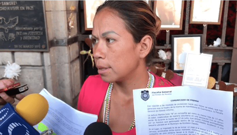 Madre inicia HUELGA de HAMBRE para que le regresen a su hija