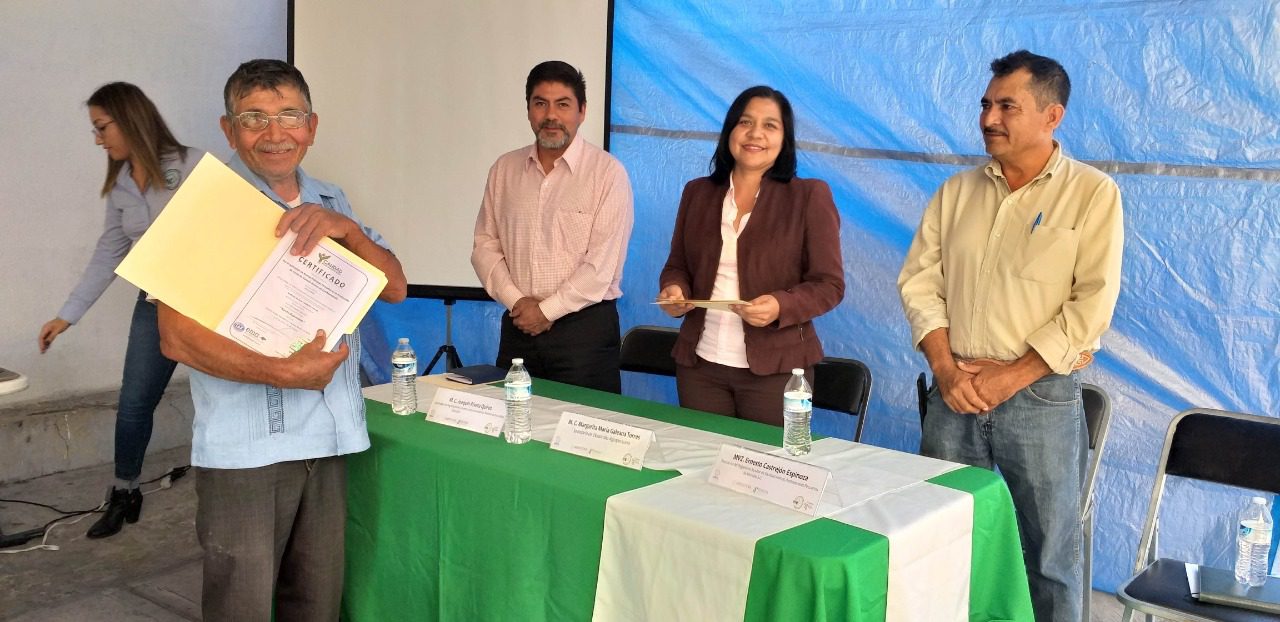 Reconocen a productores por buenas prácticas pecuarias