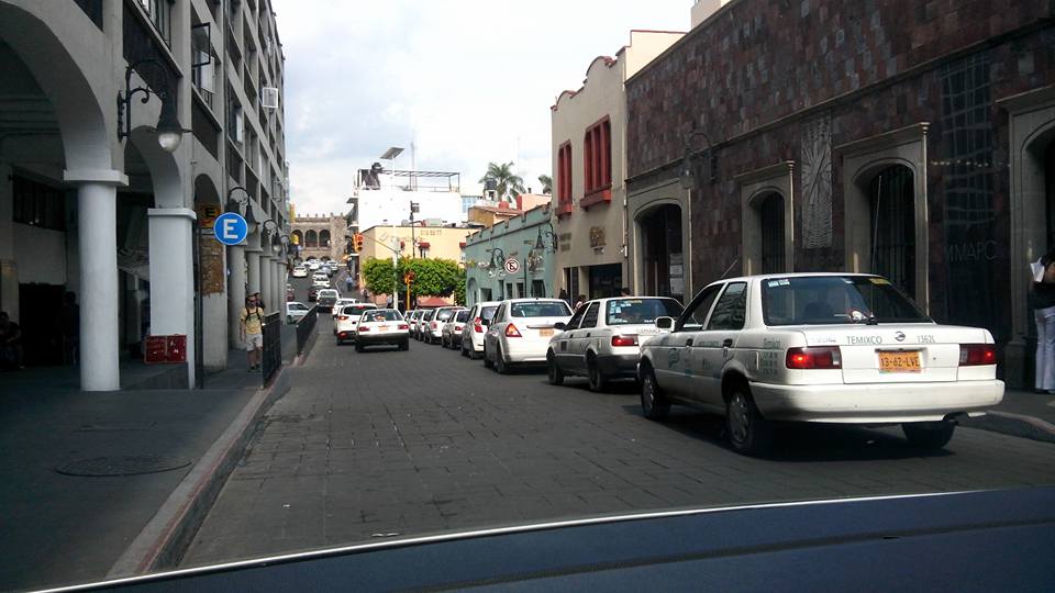 Taxistas de Morelos aumentan a 40 pesos la tarifa mínima