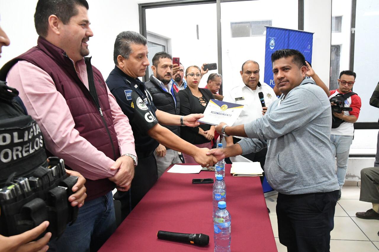 Transportistas terminan capacitación para mejorar servicio