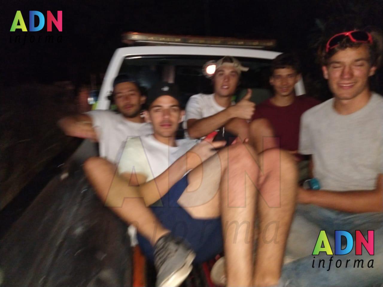 Rescatan a turistas perdidos en los senderos del Tepozteco