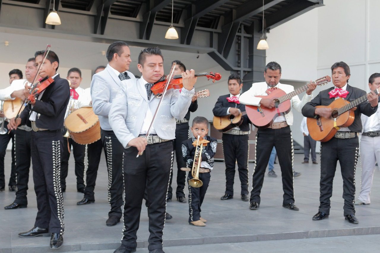 De Morelos el primer mariachi en lengua náhuatl de México