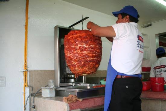 Taqueria con 20 años en Cuernavaca sobrevive a la PANDEMIA ¡Que los tacos nunca falten!