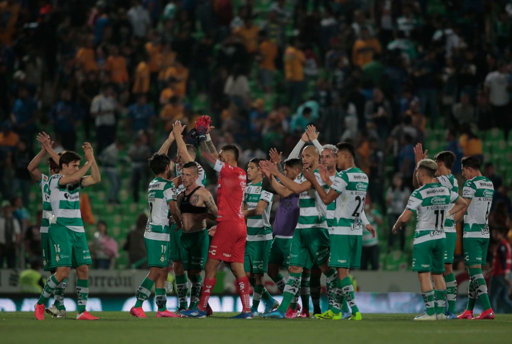 Ocho jugadores del Club de Fútbol Santos contagiados de COVID-19
