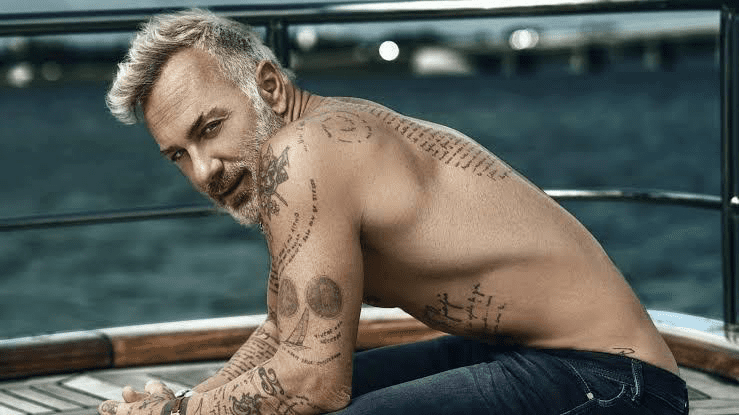 El multimillonario más codiciado de internet Gianluca Vacchi será PAPÁ