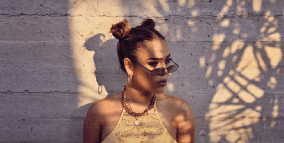 Danna Paola canta que está mejor SOLTERA en su nueva canción