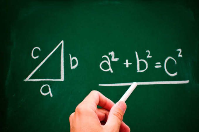 Ofrecen asesorías GRATUITAS de matemáticas a estudiantes de secundaria y preparatoria