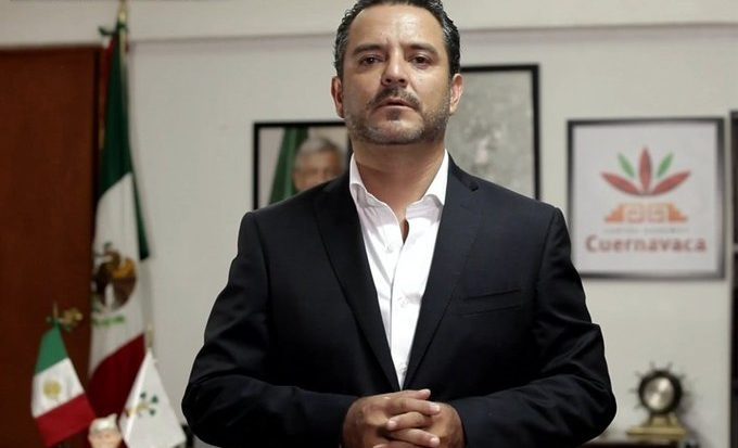 Colocan a Antonio Villalobos en lista de los alcaldes PEOR evaluados