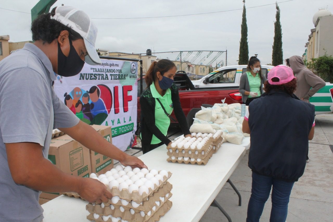 Continúa el programa de alimentos a bajo costo en Ayala