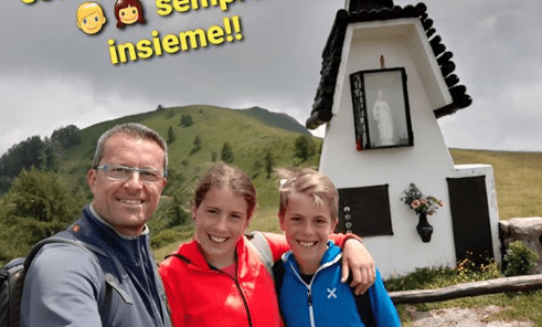 Padre asfixia a sus gemelos y se suicida en un puente en Italia
