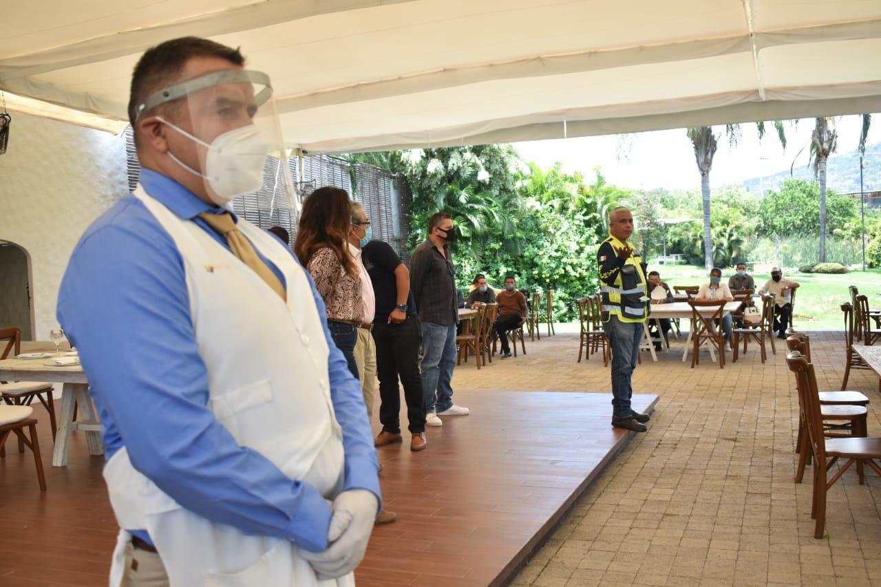 Alistan apertura de jardines y salones de eventos de Jiutepec