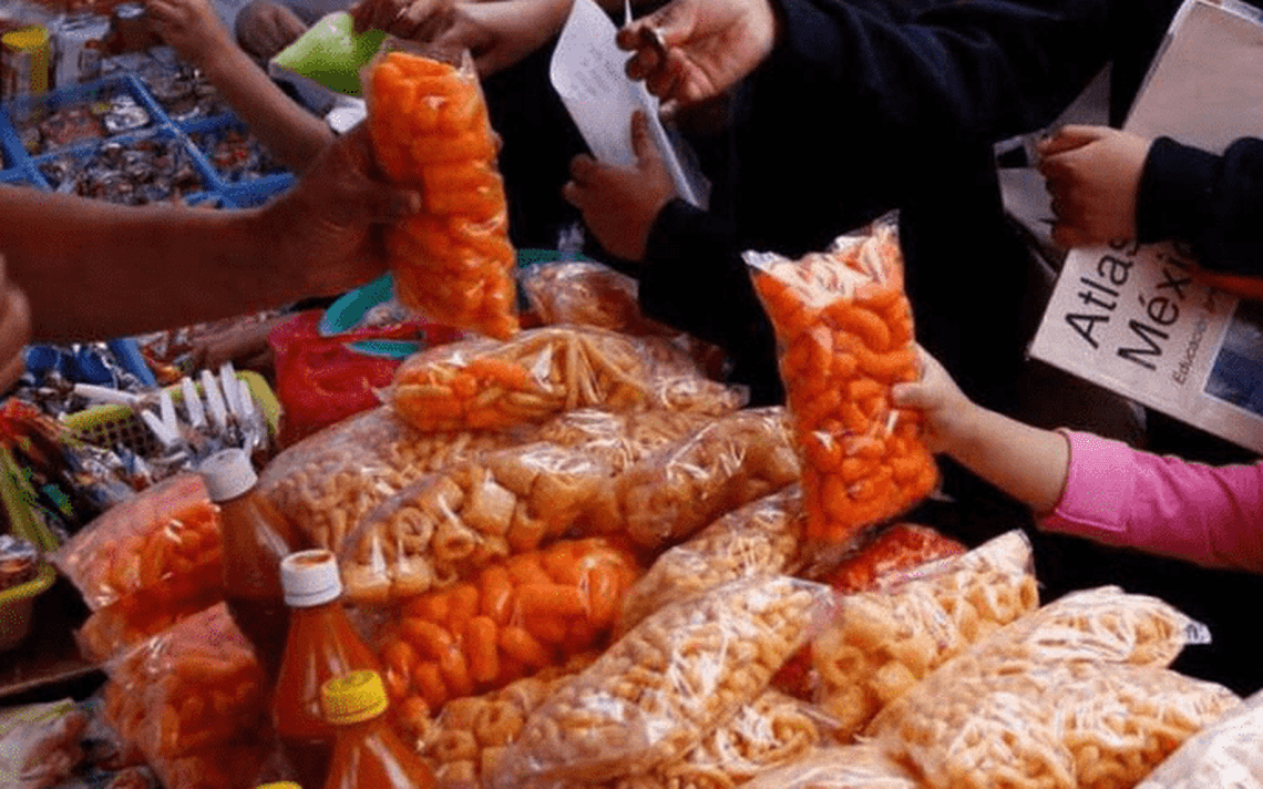 Tabasco prohíbe la venta de alimentos chatarra a menores de edad