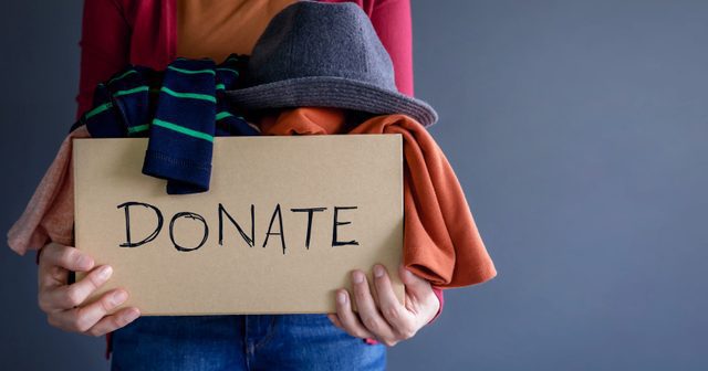 Llama DIF Morelos a donar ropa para grupos vulnerables
