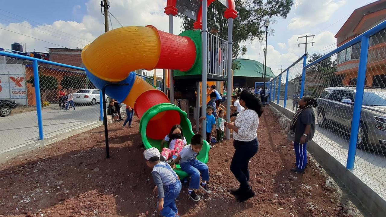 Entregan parque para la niñez de Yecapixtla