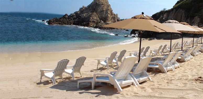 Hoteleros rechazan el decreto de “libre acceso y tránsito” en las playas privadas de México