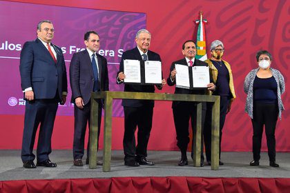 AMLO decretó extensión de beneficios fiscales en las fronteras norte y sur