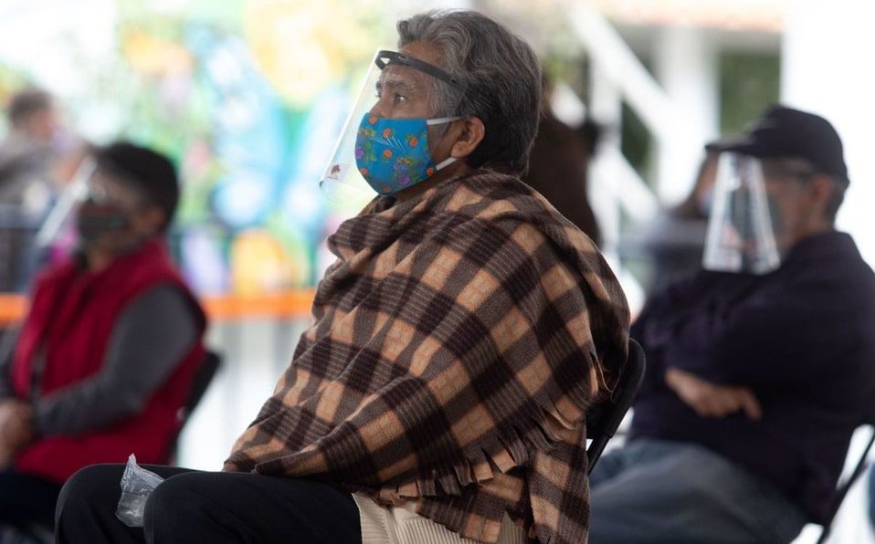Hoy inicia la vacunación a domicilio de adultos mayores en la CDMX