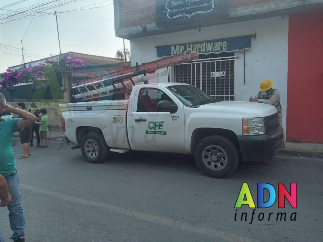 Retienen camioneta de CFE por quitar energía en pozos de distribución de agua en La Barona