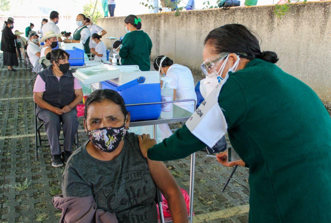 Solicita Yecapixtla vacunas para personal de salud que atiende COVID-19
